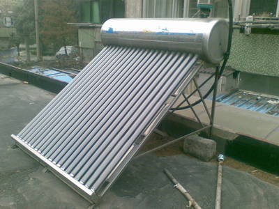 滴血轉(zhuǎn)讓二手太陽能熱水器，跳蚤市場(chǎng)尋新主